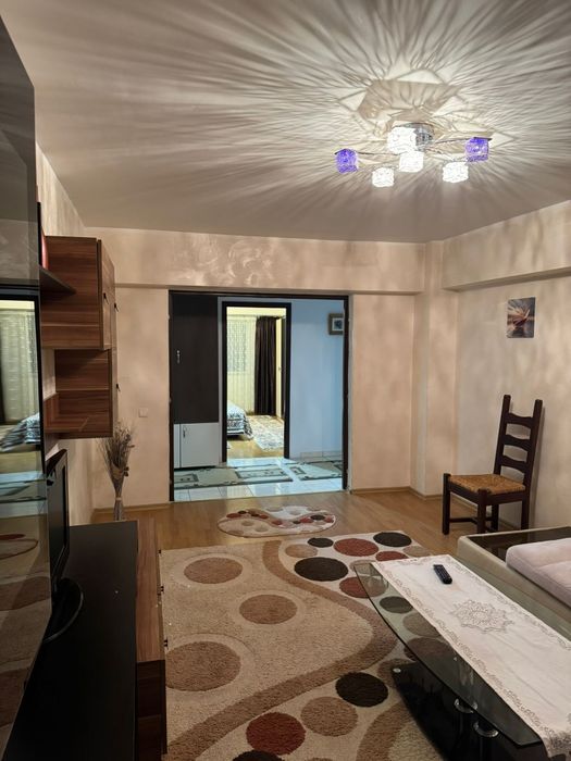 Chirie apartment 4 camere