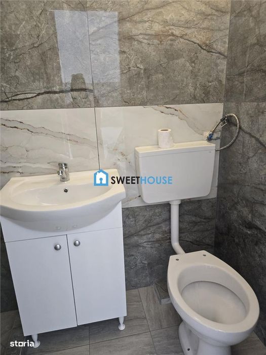 Garsoniera  renovata zona negoiu Fagaras