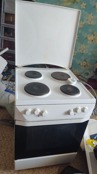 Продам электроплиту