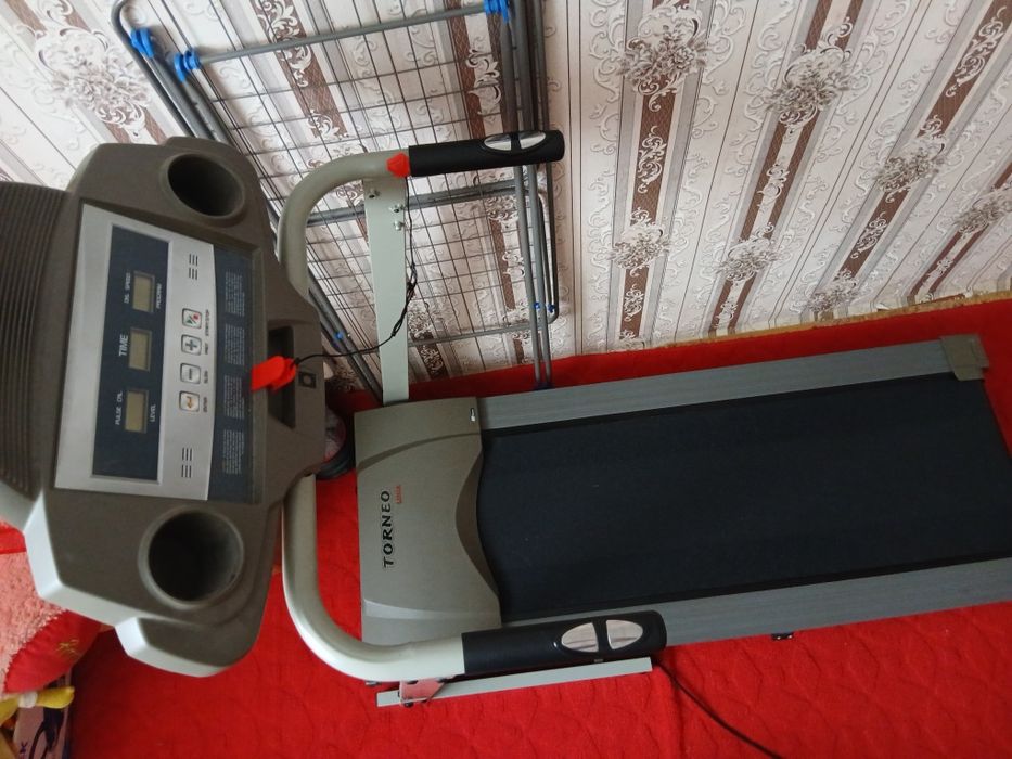 Продам Беговая дорожка TORNEO