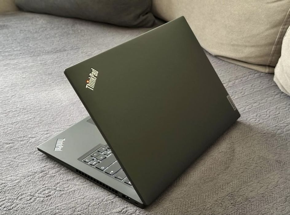 14’Full HD+IPS Touch Ryzen 7 PRO 6850u  Lenovo Thinkpad T14 Gen3  16GB LPDDR5 6400Mhz 512GB SSD Nvme