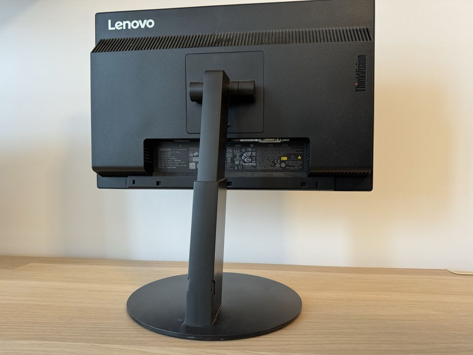 Monitor Lenovo 20 inch