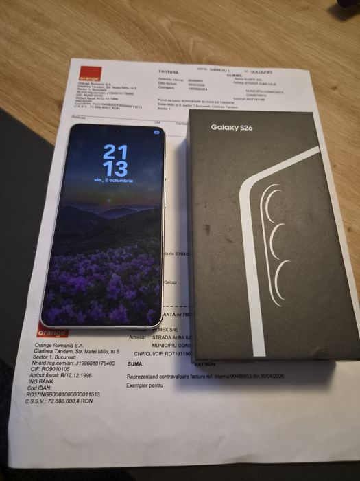 Samsung galaxy s26 white
