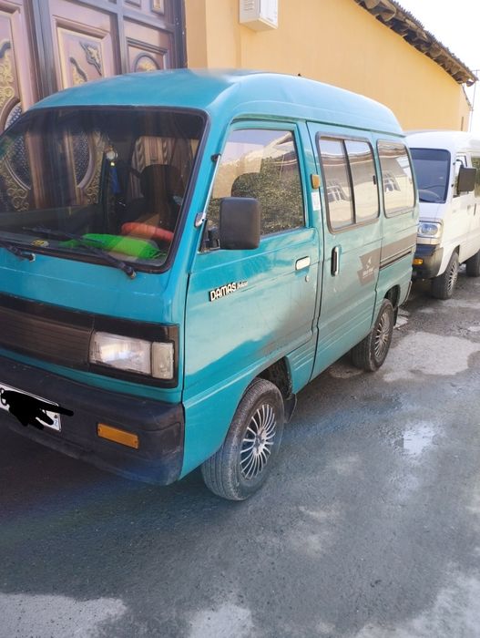 Damas sotiladi 1998 yil