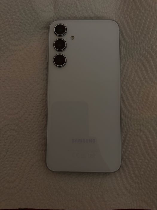 Samsung A55 5G holati ideal