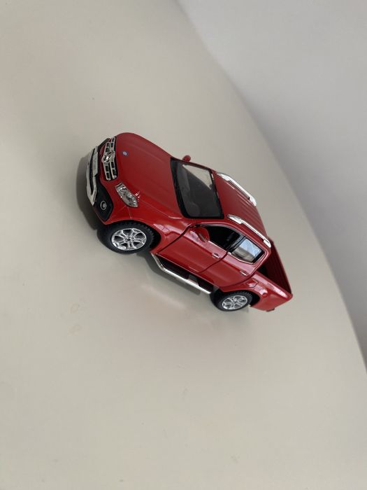 1:42 Kinsmart Mercedes-Benz X-Class