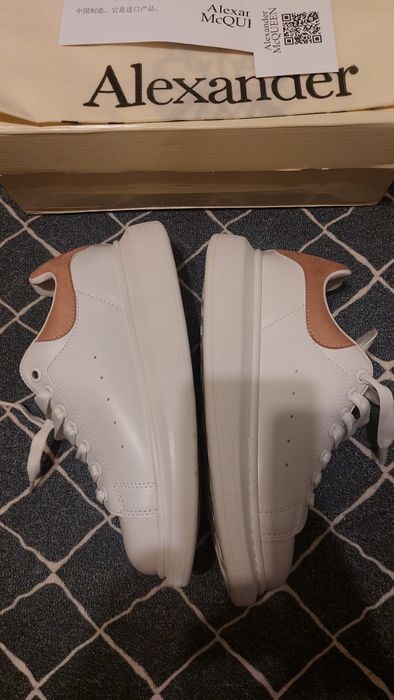 Sneakerși Alexander Mcqueen