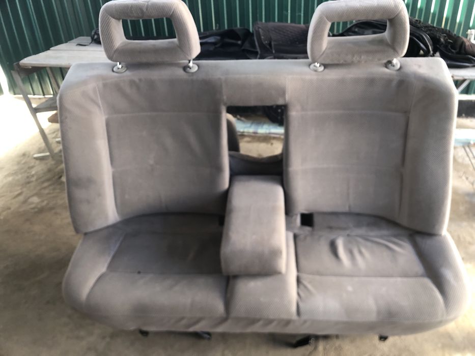 Продам сидение Ауди 100 с4