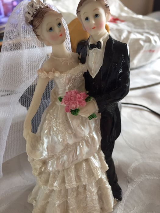 Булчинска рокля и воал + аксесоари