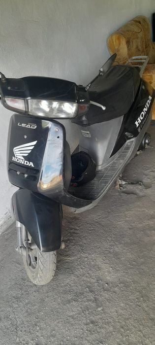 Продам скутор хонда