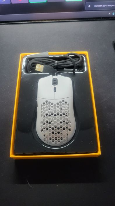Мышка игровая Glorious model o-