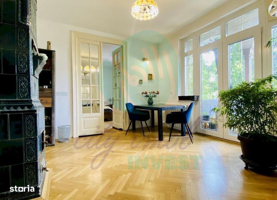 Casa cocheta cu gradina