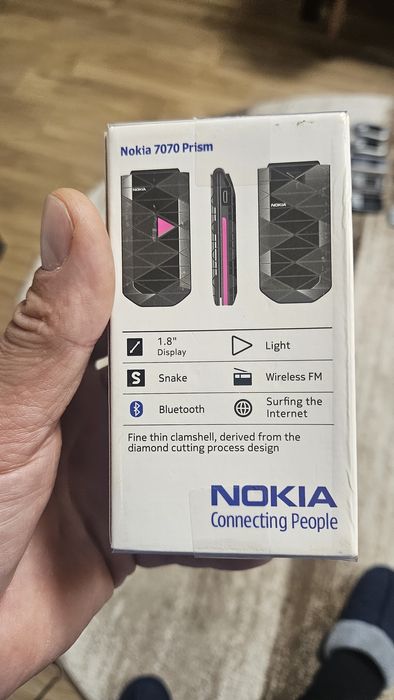 Telefon Nokia 7070