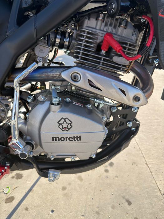 Barton 250cc.