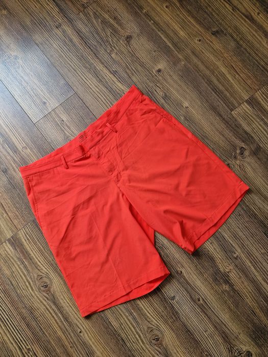 Страхотни мъжки къси панталони NIKE GOLF размер 40