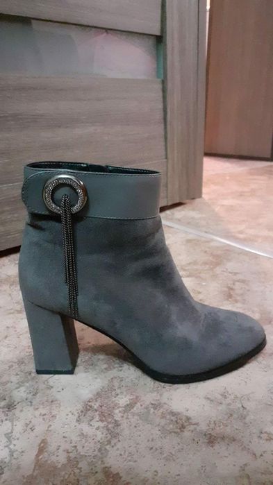 Весенне-осенние ботильоны