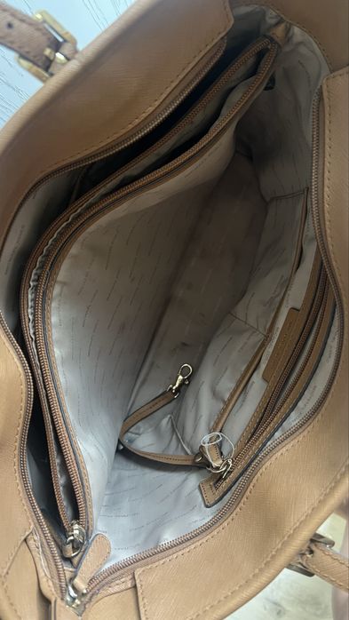 Продам сумку Michael kors оригинал