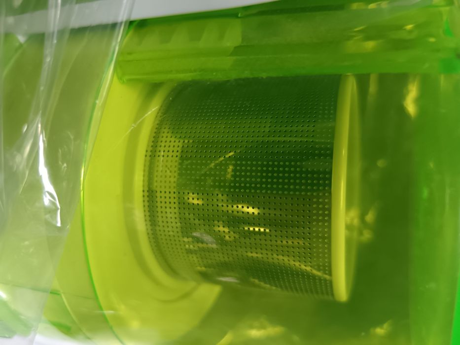 НОВА прахосмукачка против акари с UV лампа  Cleanmaxx