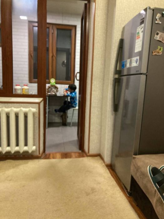 Продается своя квартира 1 этаж на Юнусабаде