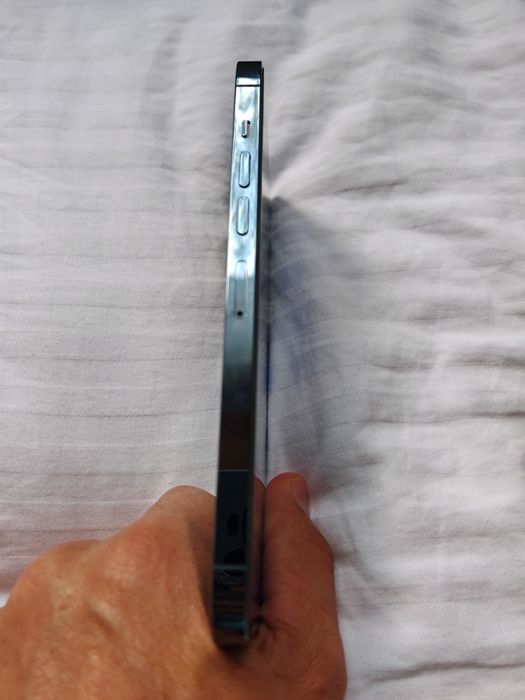 Iphone 13 pro max 128 в идеальном состоянии состоянии