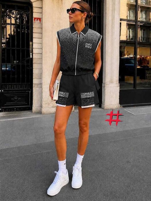 Compleu dama pantaloni scurti