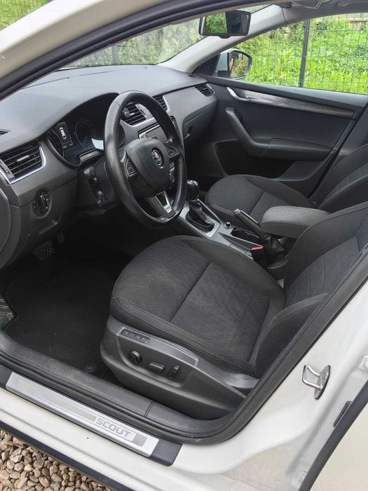 SKODA Octavia 2015 — imagine 5