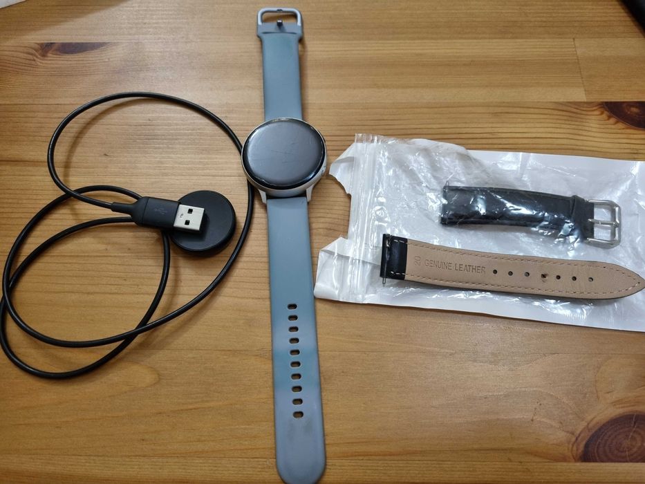 Смарт часовник Samsung Watch Active за части