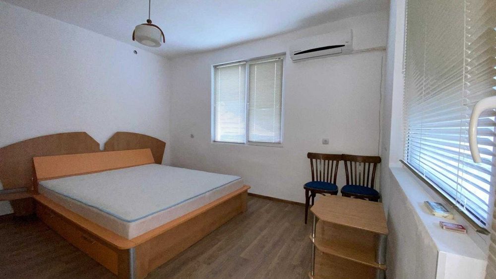 Къща,за продажба , с.Чурек