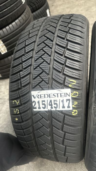 215/45/17 Vredestein M+S 2020