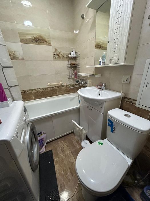 Продаётся 2-х на " 45-й аптеке"