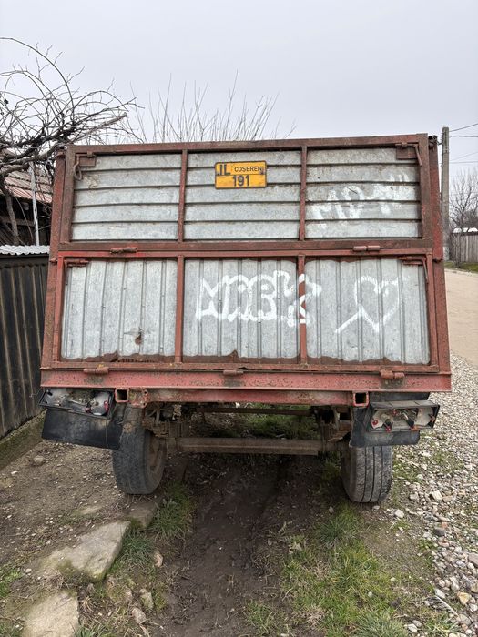 Freza multifunctionala UTB V445 si remorca