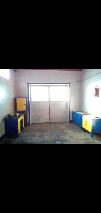 Сдам  в аренду бокс подъёмником