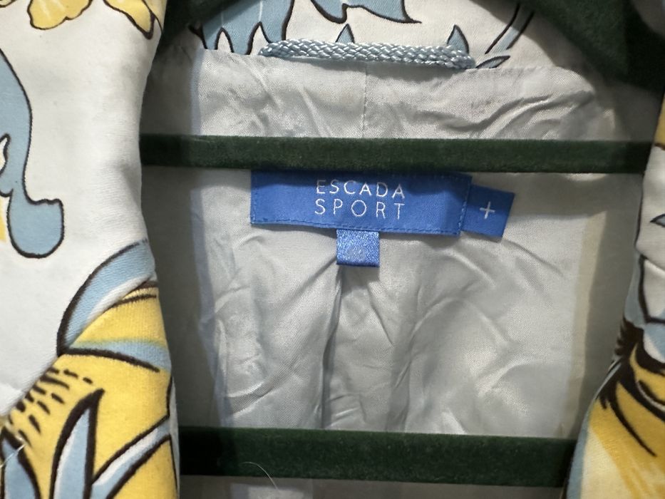 Sacou Escada sport bumbac floral baby blue