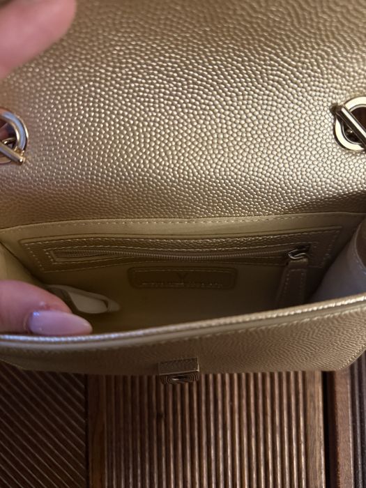 Оригинална чанта Valentino