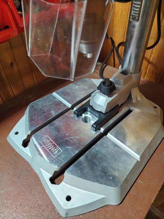 ННастолна бормашина scheppach DP60SE