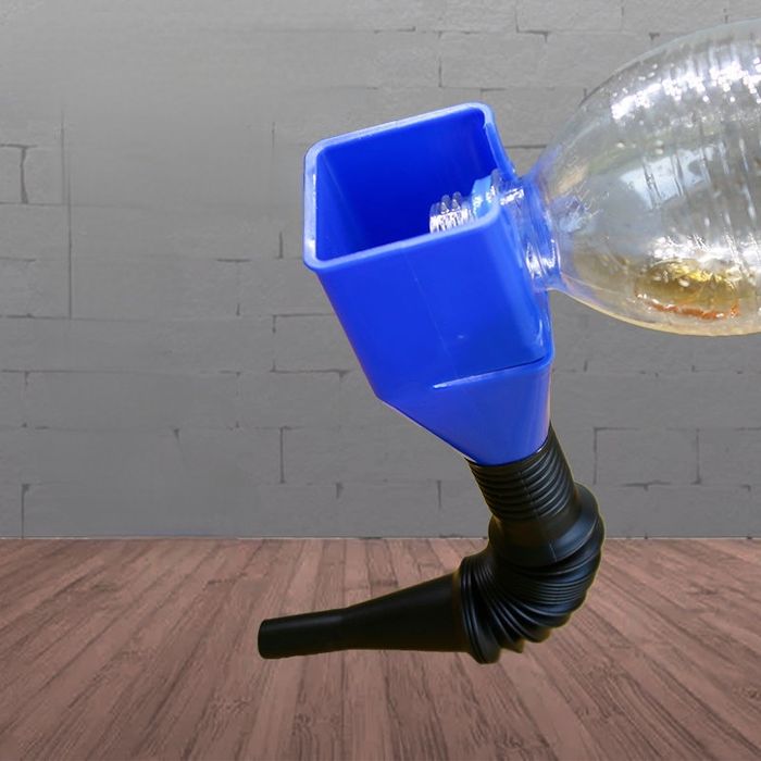 Воронка для жидкости, устройство для слива жидкости, шланг