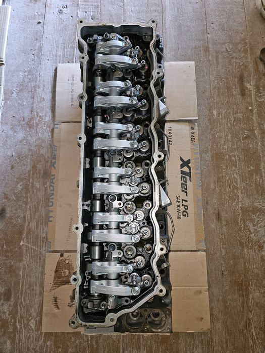 ГБЦ 6HK1 мотор Isuzu,Hitachi