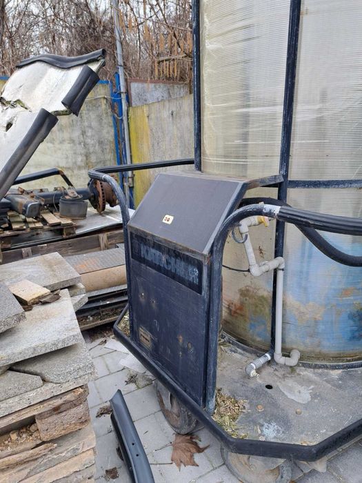 Полуавтоматична четка за камиони / автобуси Керхер / Karcher rbs 5000