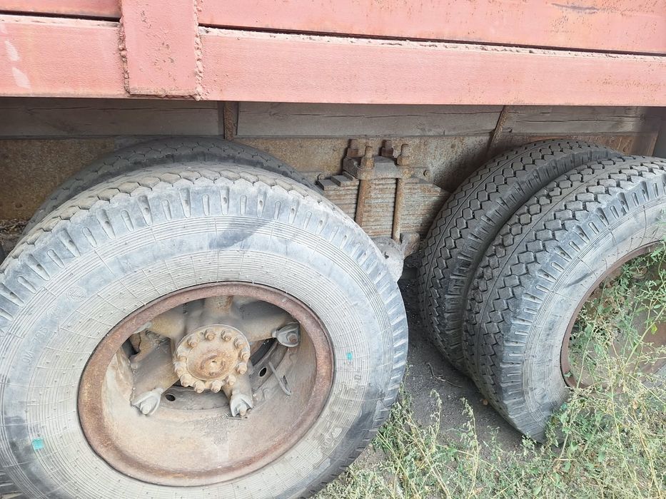 Продаю Камаз 53212