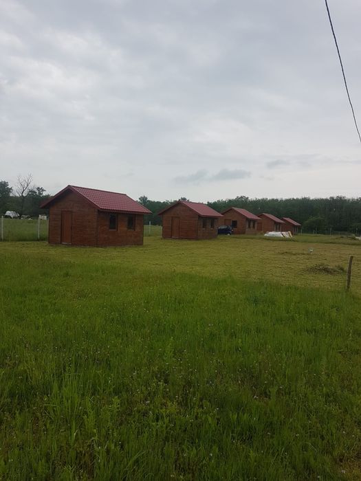 Cabană+Teren de vanzare în Vladimirescu
