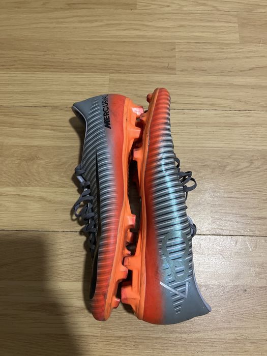 Ghete de fotbal original Nike barbati - Marimea 44