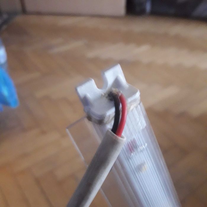 Лед лента в пластмасова шлауха с траф