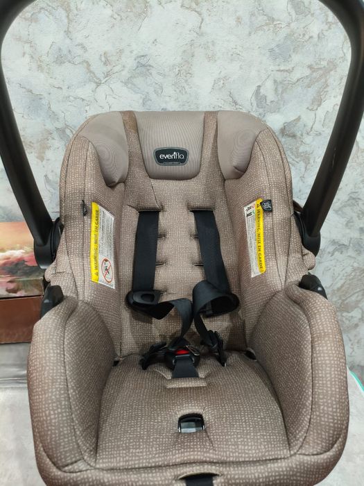 Продам автокресло