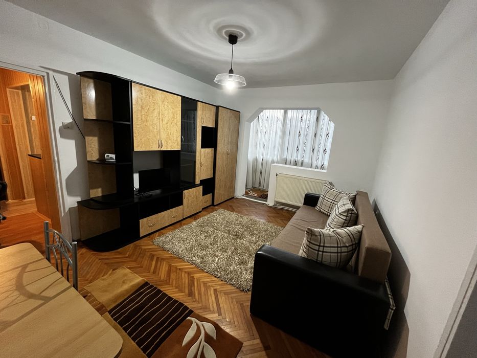 Apartament de inchiriat
