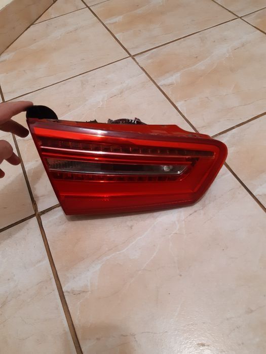 Stop sanga spate haion Audi A6 necesita reparatie .