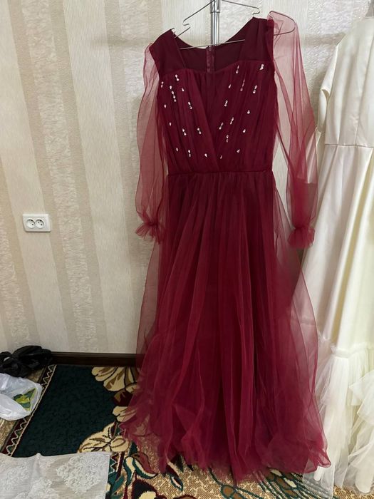 Свадебние платье