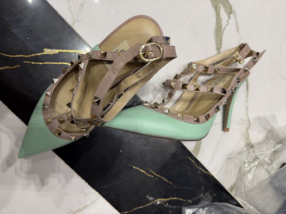 Valentino LUX 37 размер 150 тыс