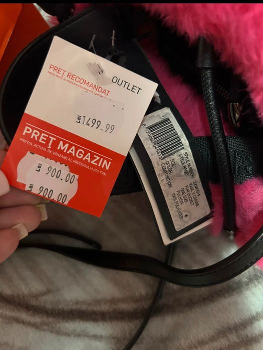 Geanta Karl Lagerfeld colaborare cu Carine Roitfeld