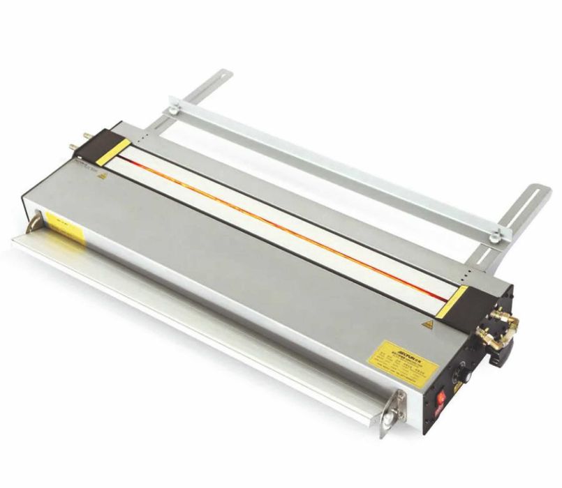 Машина за огъване на плексиглас 1250мм / Bending Machine