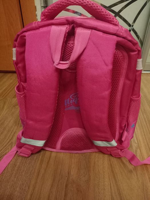 Продам рюкзак школьный